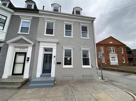 5 baths 1 Armory Ln <strong>York</strong>, <strong>PA</strong> 17408 New! 3d ago <strong>Room</strong> in townhouse 2 units $585 Offer 6 beds,. . Rooms for rent york pa